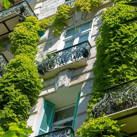 Le Windsor, Jungle Art מלון 4*