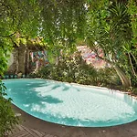Le Windsor, Jungle Art 4*