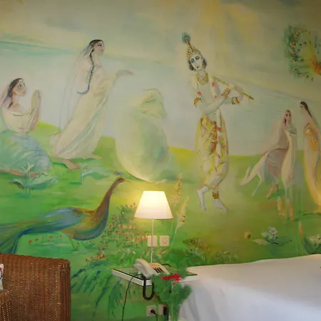 Отель Le Windsor, Jungle Art Ницца