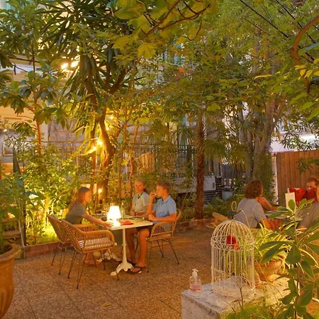 Le Windsor, Jungle Art