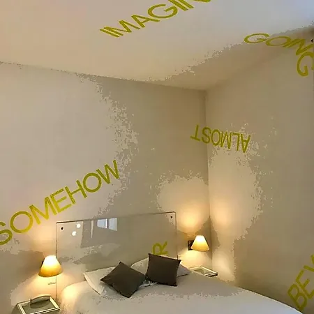Hotel Le Windsor, Jungle Art Niza
