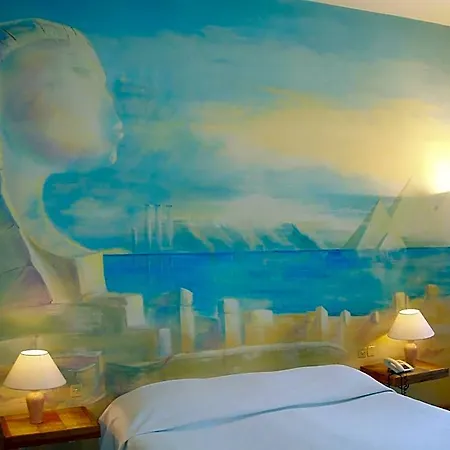 Hotel Le Windsor, Jungle Art 4*