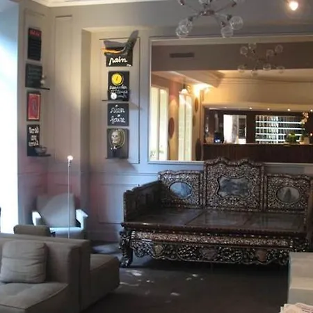 Le Windsor, Jungle Art Отель 4*