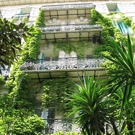 Отель Le Windsor, Jungle Art Ницца